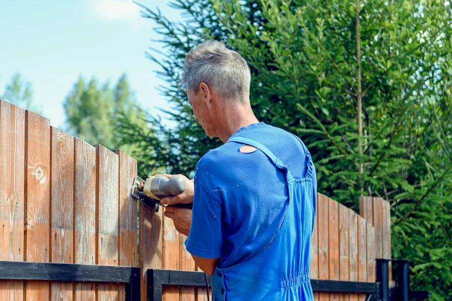 Reliable fence repair